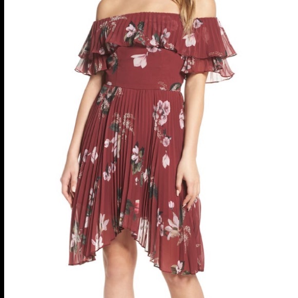 NWOT Keepsake Last Dance ruffle offshoulder dress - Picture 3 of 15